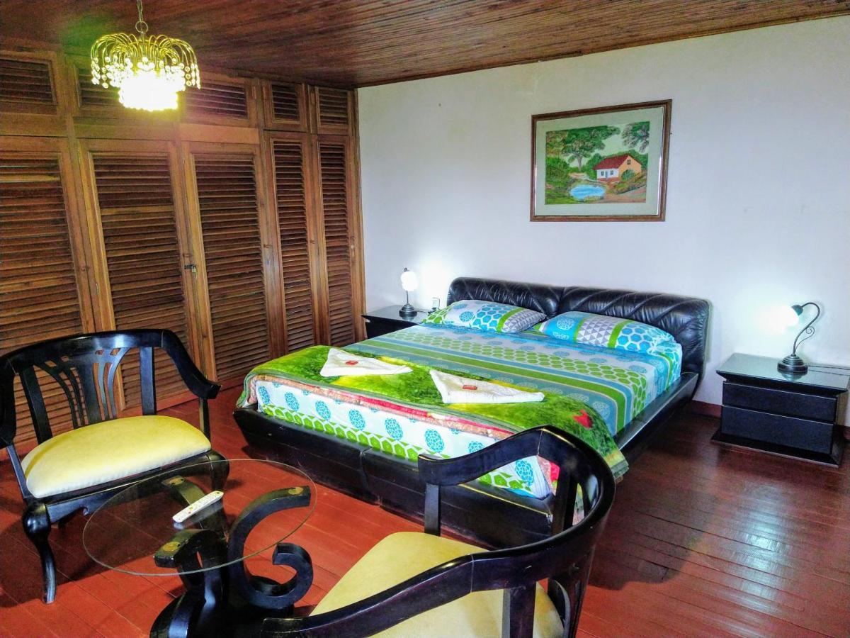 Finca Turistica Los Rosales Pereira Kültér fotó