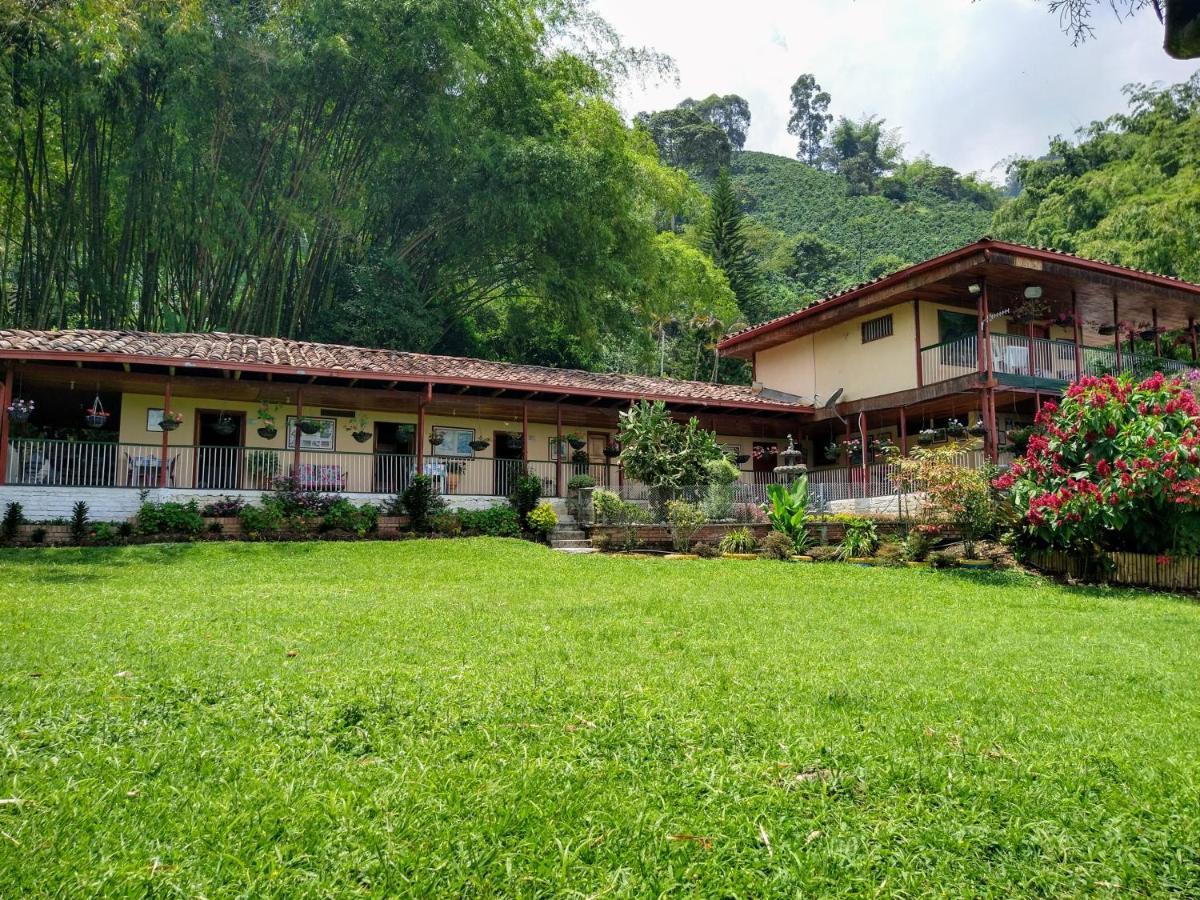 Finca Turistica Los Rosales Pereira Kültér fotó