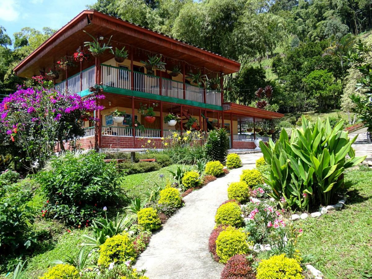 Finca Turistica Los Rosales Pereira Kültér fotó